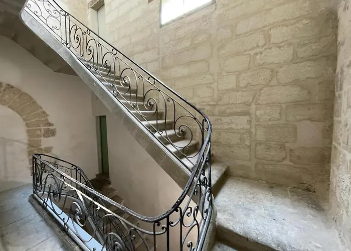 Studette Avec Le Charme De L\'Ancien